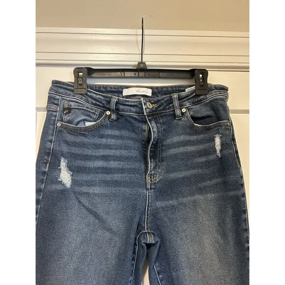 Kancan Women’s Size 13 / 30 Dark Wash Distressed Estilo Jeans High Rise Tapered - Picture 2 of 7